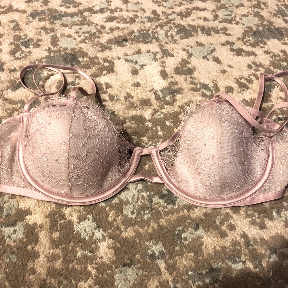 Lacy Pinkish Lavendar Bra